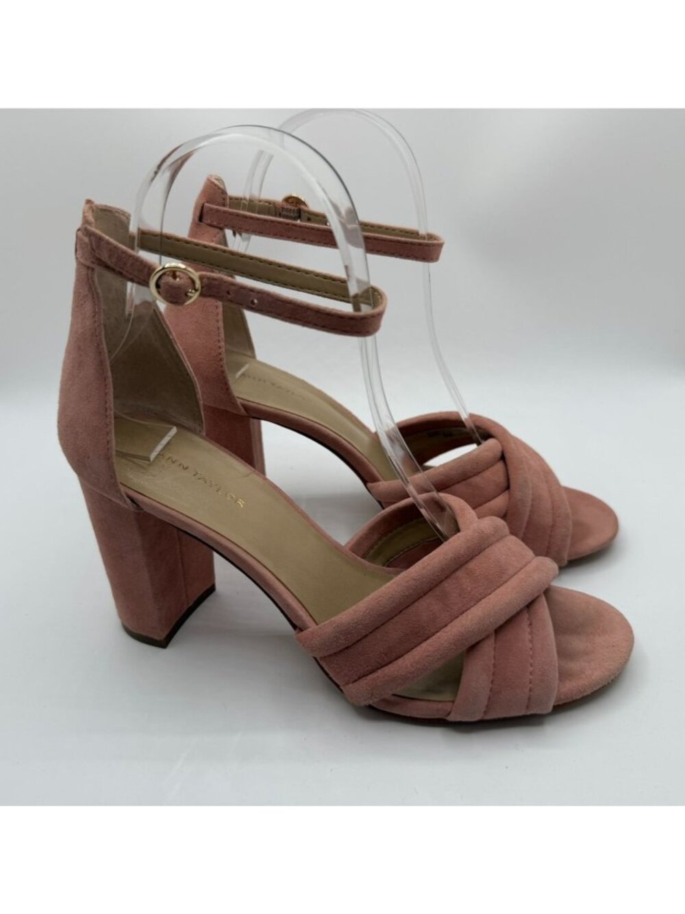 Ann Taylor Gillian Ankle Strap Sandals Women Size 6M Soft Pink Suede Block Shoes